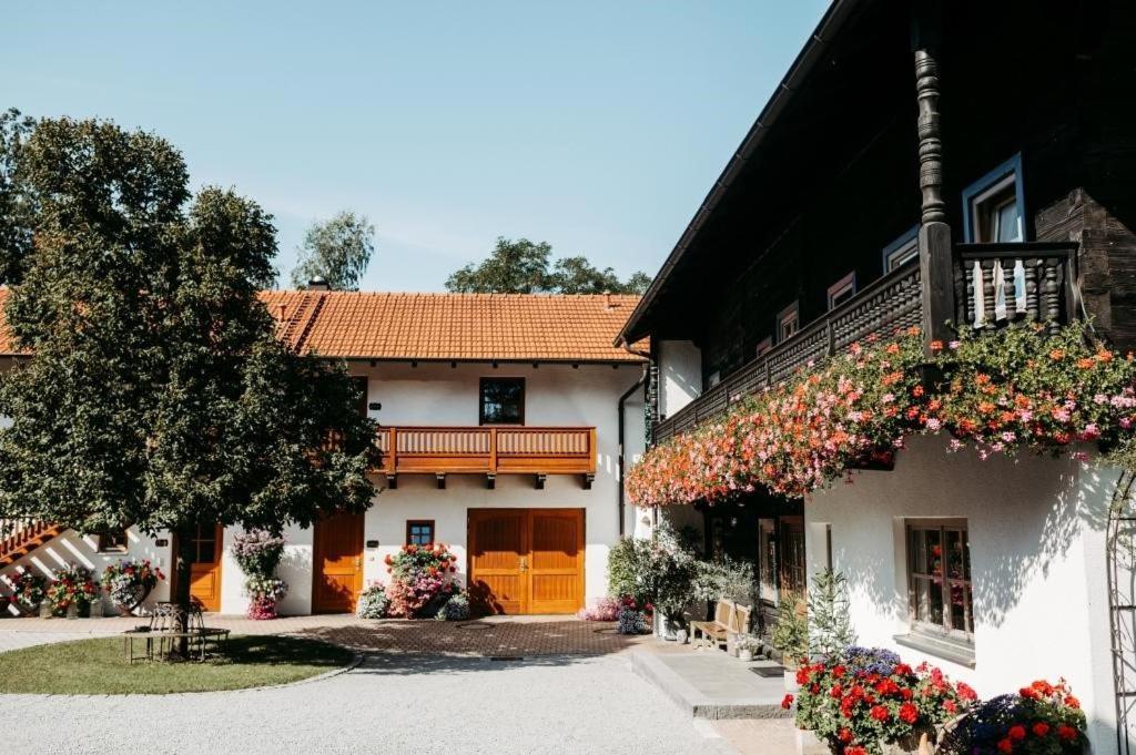 Ferienwohnung Stuiber Haarbach Екстериор снимка
